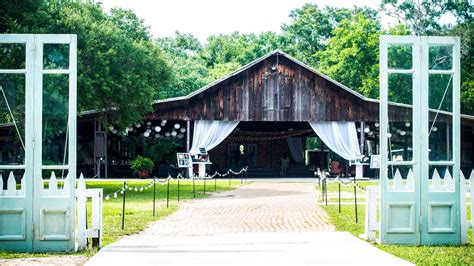 Enchanting Rustic Charm: Experience the Dreamy Barn Wedding Venues in Lafayette LA
